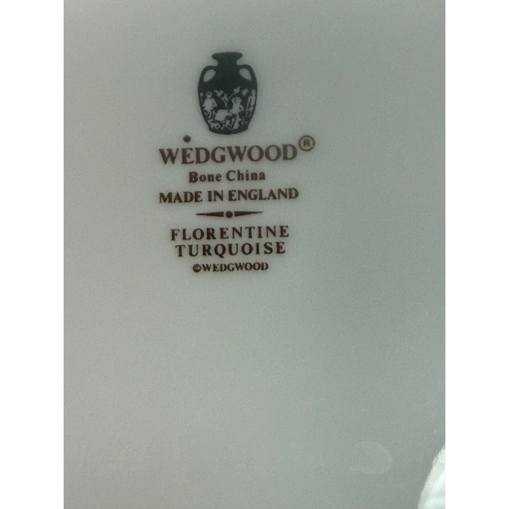 VINTAGE Wedgwood Florentine Turquoise Fruit Center 8‎ Inch Salad Plate LOT OF 6